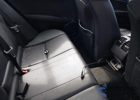 2012 Mercedes-Benz C 300 Luxury 4Matic/Sport 4Matic из США, поврежденный, VIN WDDGF8BB2CA643903